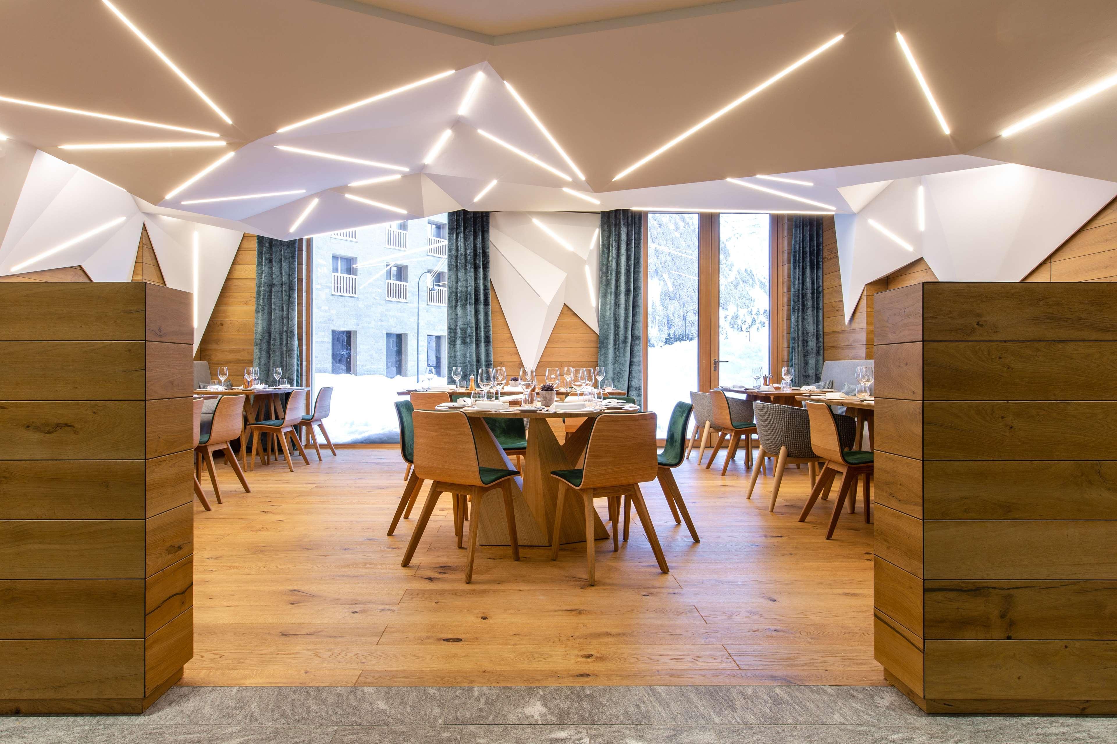 होटल Radisson Blu Reussen, Andermatt