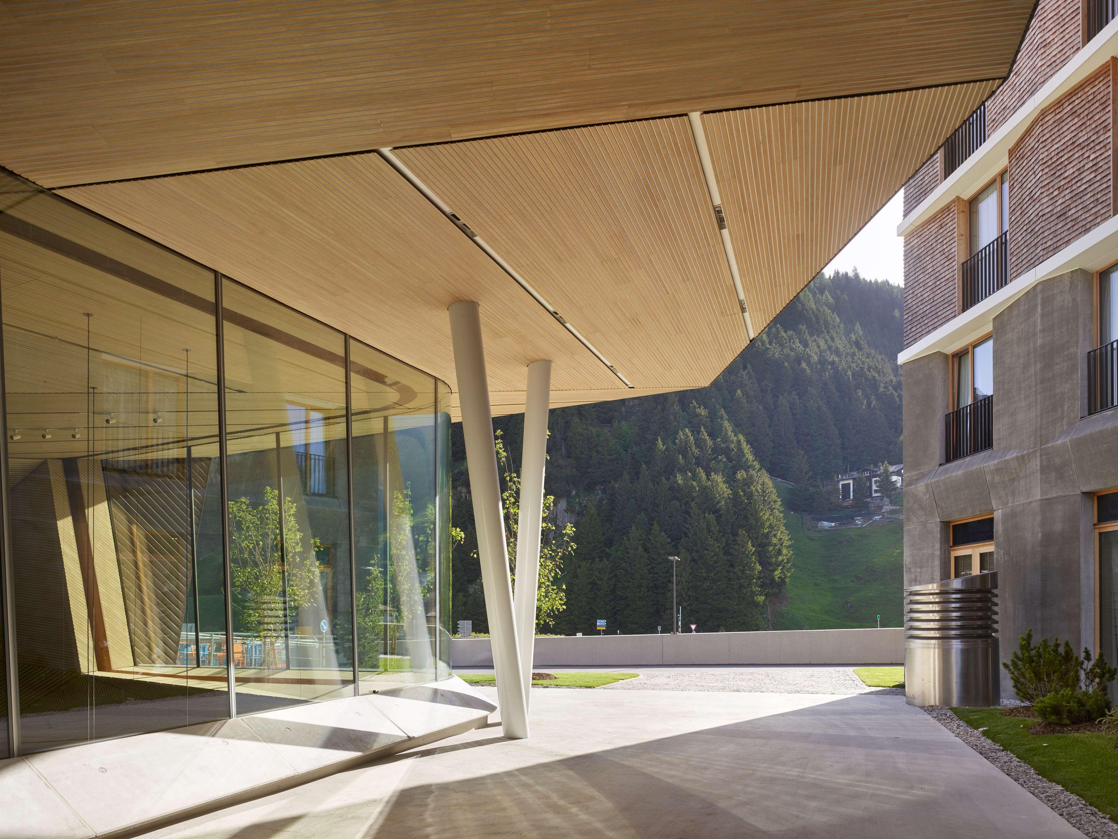 Radisson Blu Reussen, Andermatt