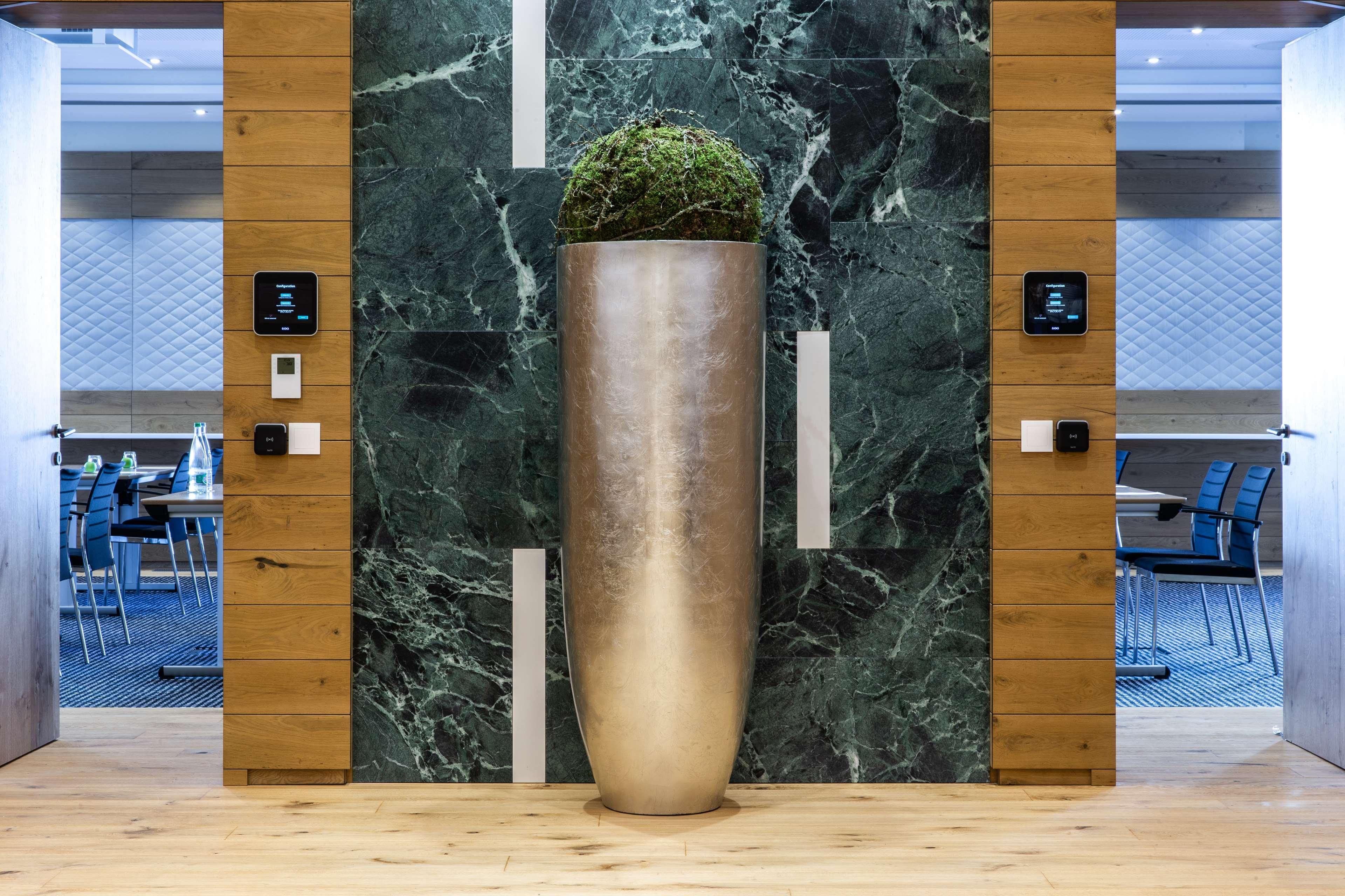 Radisson Blu Reussen, Hotel